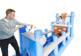 Opblaasbare IPS Water Wars met waterkanonnen bestellen voor zowel jong als oud. Koop opblaasbare waterattracties nu online bij JB Inflatables Nederland 