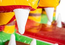 Indoor opblaasbaar multiplay Jungleworld springkussen met een glijbaan en 3D objecten kopen voor kinderen. Bestel springkussens online bij JB Inflatables Nederland