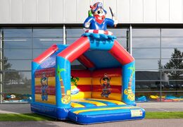 Standaard piraat springkussen met een 3D object aan de bovenkant kopen voor kinderen. Bestel springkussen online bij JB Inflatables Nederland