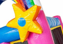 Kleine opblaasbare springkasteel met glijbaan in thema unicorn te koop voor kinderen. Bestel opblaasbare springkastelen online bij JB Inflatables Nederland