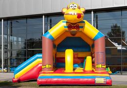 Koop voor kinderen een opblaasbaar multifun springkasteel met dak in aap thema met bovenop een opvallend 3D object bij JB Inflatables Nederland. Bestel springkastelen online bij JB Inflatables Nederland