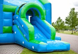 Koop voor kinderen een opblaasbaar multifun springkasteel met bovenop het dak een opvallend 3D object van een grote schildpad bij JB Inflatables Nederland. Bestel springkastelen online bij JB Inflatables Nederland