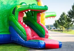 Opblaasbaar overdekt multifun super springkussen met glijbaan bestellen in krokodil thema voor kinderen. Koop springkussens online bij JB Inflatables Nederland