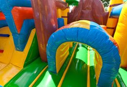 Opblaasbare multiplay springkussen in thema piratenboot voor kinderen. Bestel opblaasbare springkussens online bij JB Inflatables Nederland