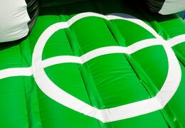 Koop middelmatig opblaasbare multiplay springkasteel in soccer thema met glijbaan voor kinderen. Bestel opblaasbare springkastelen online bij JB Inflatables Nederland