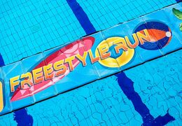Waterloopmat beach run thema bestellen voor in het zwembad