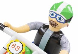 opblaasbare abraham pop op groene motor die extra groot bestellen