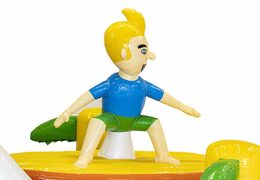 13.5 meter lange stormbaan in thema surf met passende 3D objecten kopen voor kids.  Bestel opblaasbare stormbanen nu online bij JB Inflatables Nederland