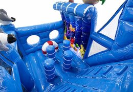 Koop opblaasbare 9 meter stormbaan met met 3D-objecten in thema seaworld voor kids. Bestel opblaasbare stormbanen nu online bij JB Inflatables Nederland