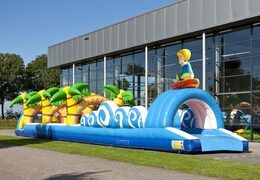 Bestel een perfecte opblaasbare 18meter lange buikschuifbaan in beach thema voor kinderen. Koop opblaasbare buikschuifbanen nu online bij JB Inflatables Nederland