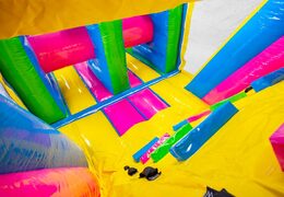Bestel 13 meter lange opblaasbare Happy Color stormbaan voor kinderen. Koop opblaasbare stormbanen nu online bij JB Inflatables Nederland