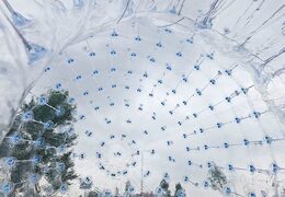 Binnenkant bal voor het spel