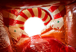 Glijbaan van Multifun Gingerbread thema springkussen rood en wit