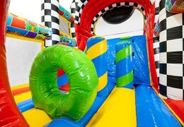 Gedetailleerde Comic-graphics op een indrukwekkende stormbaan