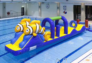 Inflatable clownvis avonturen run 12 meter lange stormbaan met uitdagende obstakel objecten voor zowel jong als oud bestellen. Koop opblaasbare zwembadspelen nu online bij JB Inflatables Nederland 