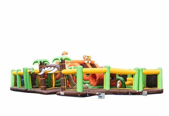 Opblaasbaar mega springkussen in jungle thema kopen voor kinderen. Bestel springkussens online bij JB Inflatables Nederland 