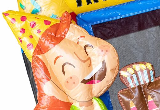 Koop mini opblaasbare multiplay springkussen in party thema met glijbaan voor kinderen. Bestel opblaasbare springkussens online bij JB Inflatables Nederland