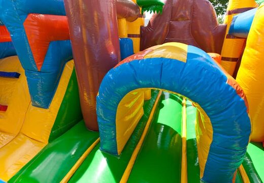 Opblaasbare multiplay springkussen in thema piratenboot voor kinderen. Bestel opblaasbare springkussens online bij JB Inflatables Nederland