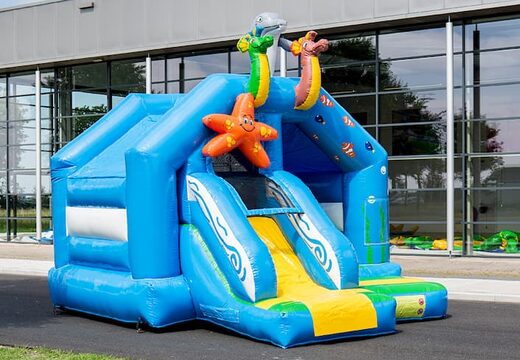 Bestel opblaasbare slide combo springkussen in thema seaworld bij JB Inflatables Nederland. Koop opblaasbare springkussens met glijbaan nu online