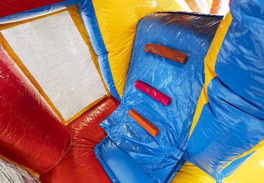 Medium opblaasbare multiplay springkussen met glijbaan in rollercoaster thema bestellen voor kinderen. Bestel opblaasbare springkussens online at JB Inflatables Nederland