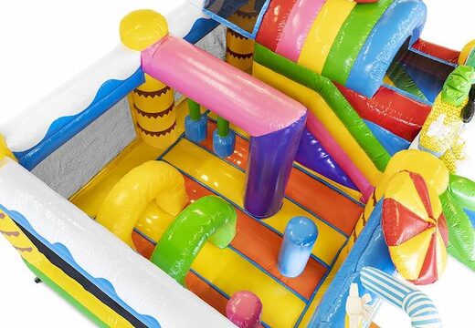 Opblaasbaar luchtkussen met glijbaan in summer party thema bestellen voor kinderen