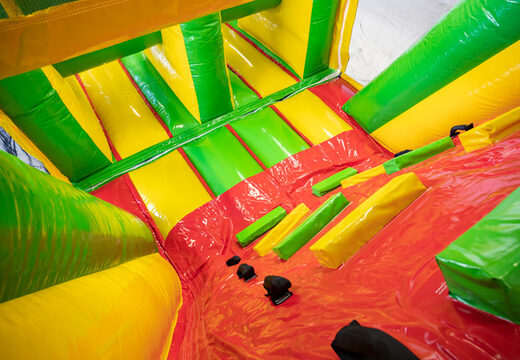 Opblaasbare stormbaan Jungle 13m bestellen voor kinderen. Koop opblaasbare stormbanen nu online bij JB Inflatables Nederland