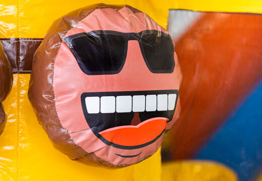 Opblaasbaar Multi Slide springkasteel met glijbaan bestellen in thema Caribbean voor kinderen. Koop opblaasbare springkastelen online bij JB Inflatables Nederland