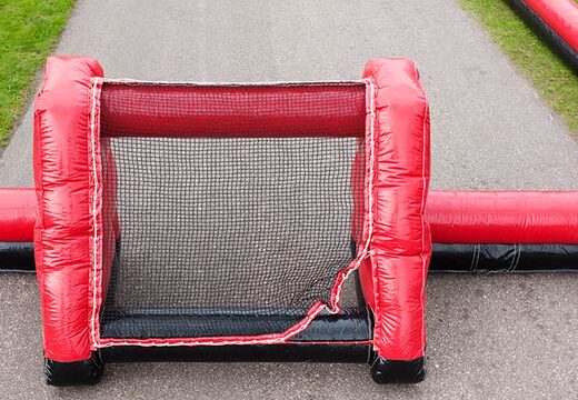 Rood met zwarte voetbalboarding