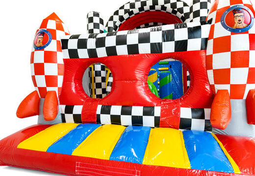 Comic-thema stormbaan voor een onvergetelijke ervaring